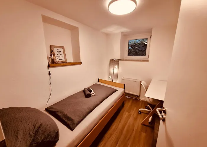 Felix Living 7, Gruppenwohnung Mit Oberhausblick, Dachterrasse & Parkplatz * פסאו